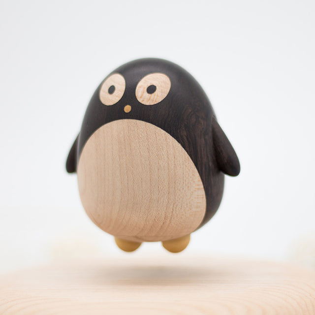 Magnetic Levitation Little Penguin Pet Souvenir Creative Birthday Gift - Customizable