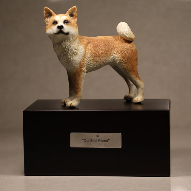 Golden Retriever Sculpture Pet Urn Sandalwood Material - Customizable